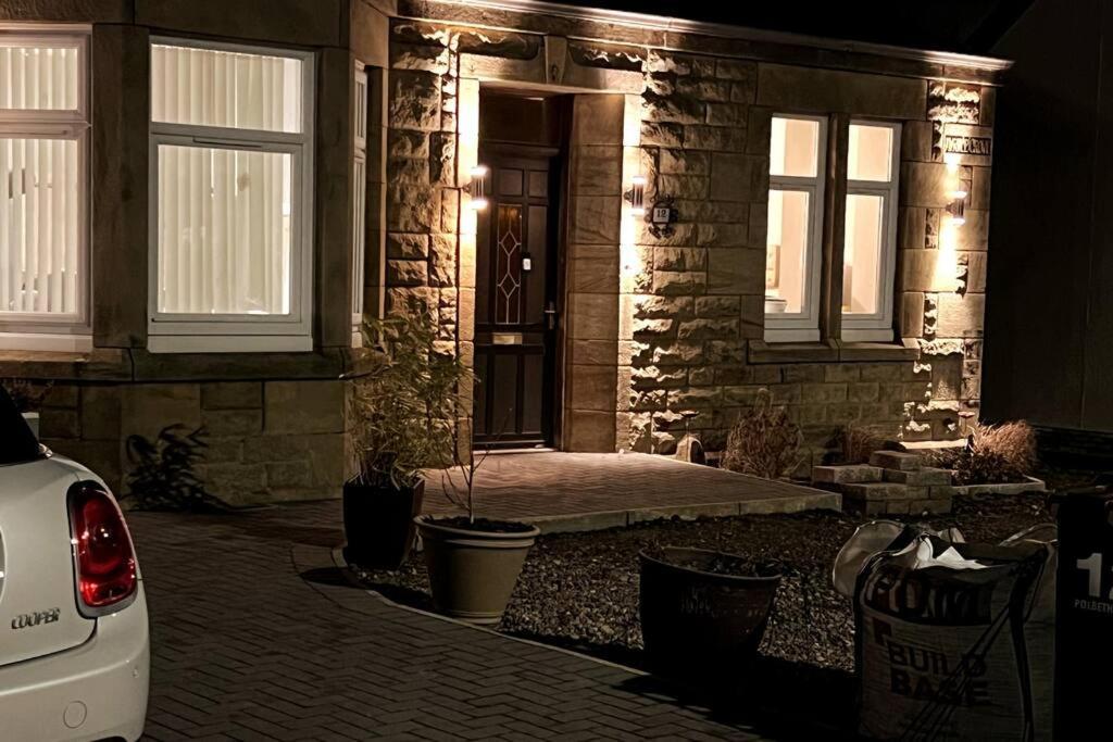 Luxury 2 Bedroom Cottage West Calder 外观 照片