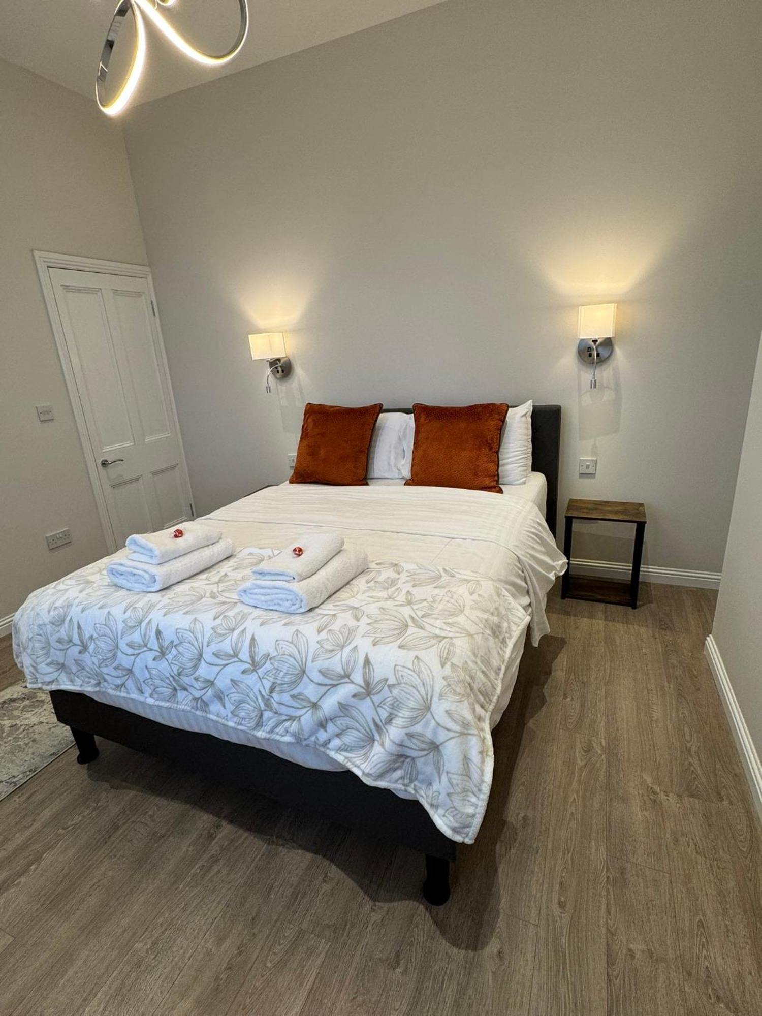Luxury 2 Bedroom Cottage West Calder 外观 照片